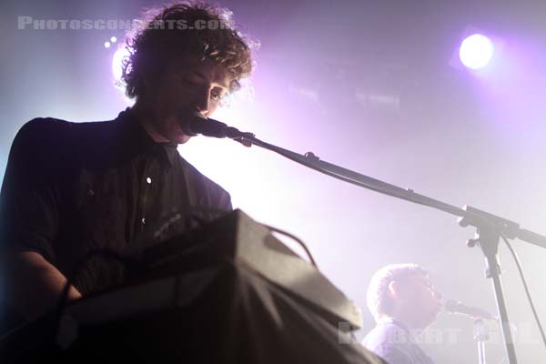 CATE LE BON - 2014-02-25 - PARIS - Point Ephemere - 